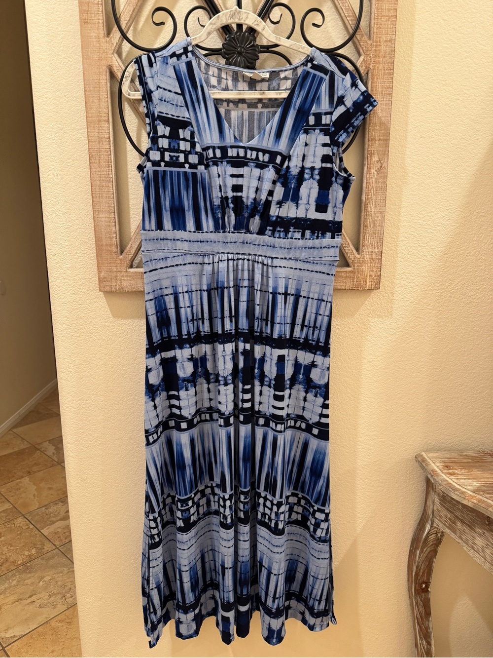 Dana Buchman Blue Tie-Dye Maxi Dress